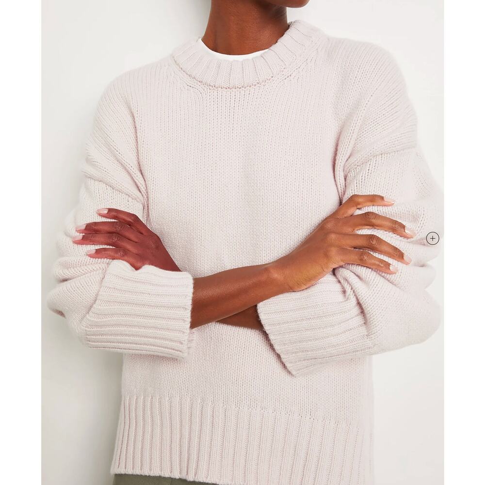 Goop Gwyn Theo Crewneck Rounded Sweater in Lavender size M medium